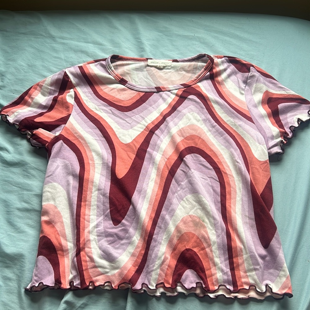 Short sleeve crop top